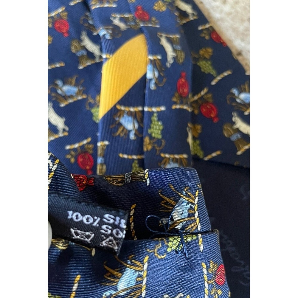 New Salvatore Ferragamo Silk Necktie Rabbit Fall Leaves Grapes 3.75" - 58" - Picture 5 of 8